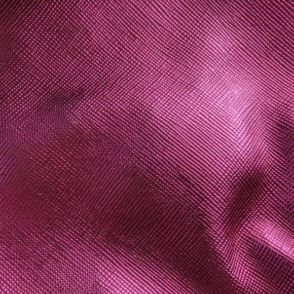 Wristlet Pink - 16 carry slots inside senegence - Picture 4 of 4